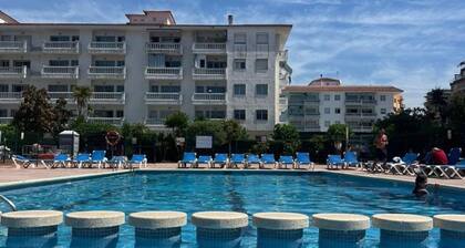 Apartment in Blanes, near beach, pool