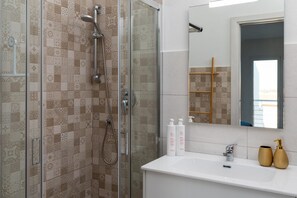 Apartment | 3 bedrooms - Charming Oasis in Budoni by Wonderful Italy (Budoni)