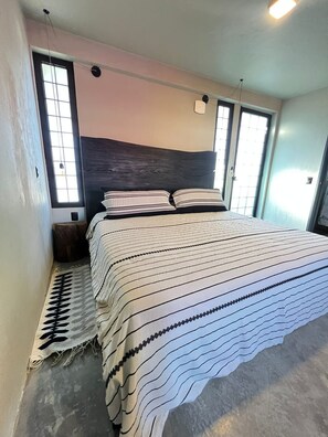 Junior Apartment | Egyptian cotton sheets, premium bedding, memory foam beds, in-room safe - Lofts Marques Oaxaca (Oaxaca)