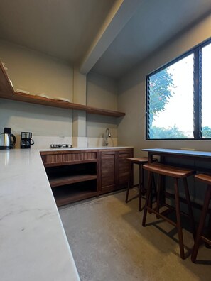 Luxury Apartment | Private kitchen | Fridge, microwave, stovetop, coffee/tea maker - Lofts Marques Oaxaca (Oaxaca)
