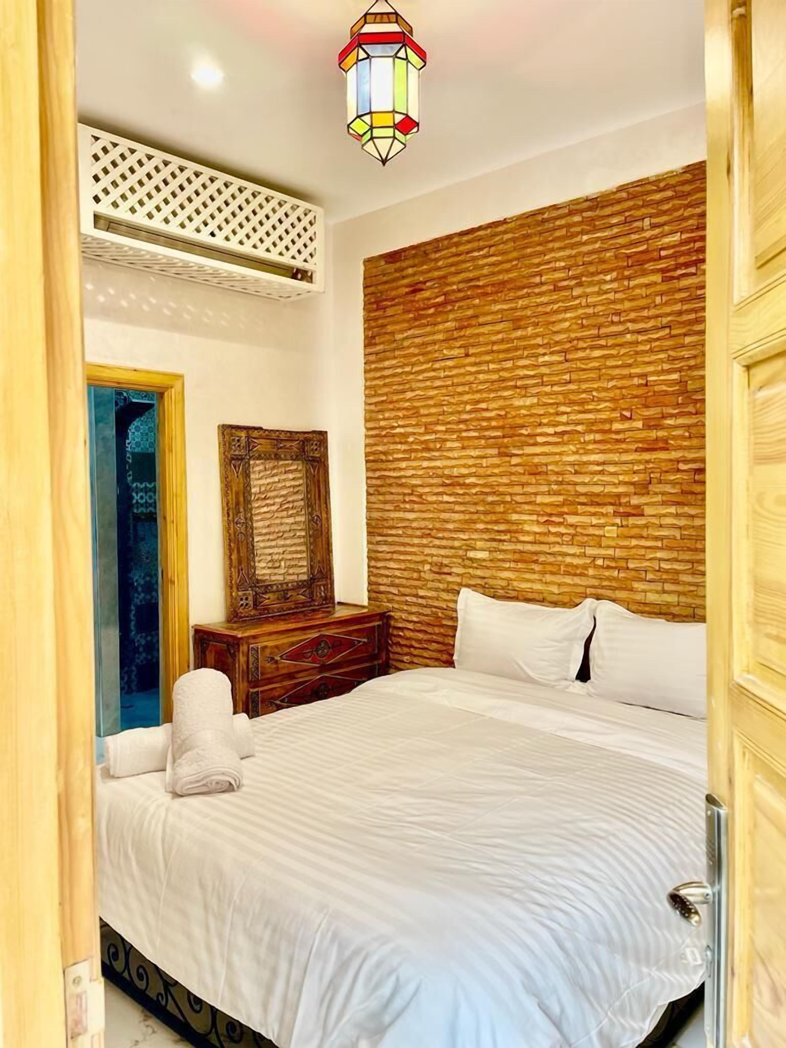 Exclusive House | 4 bedrooms, Egyptian cotton sheets, premium bedding, memory-foam beds