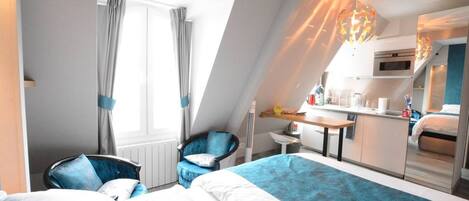 1 bedroom, iron/ironing board, travel cot, WiFi