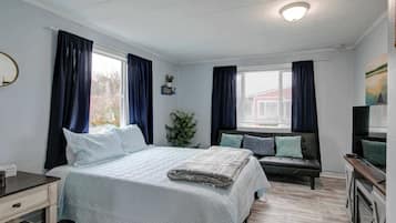 1 chambre, lit parapluie, Wi-Fi, draps fournis