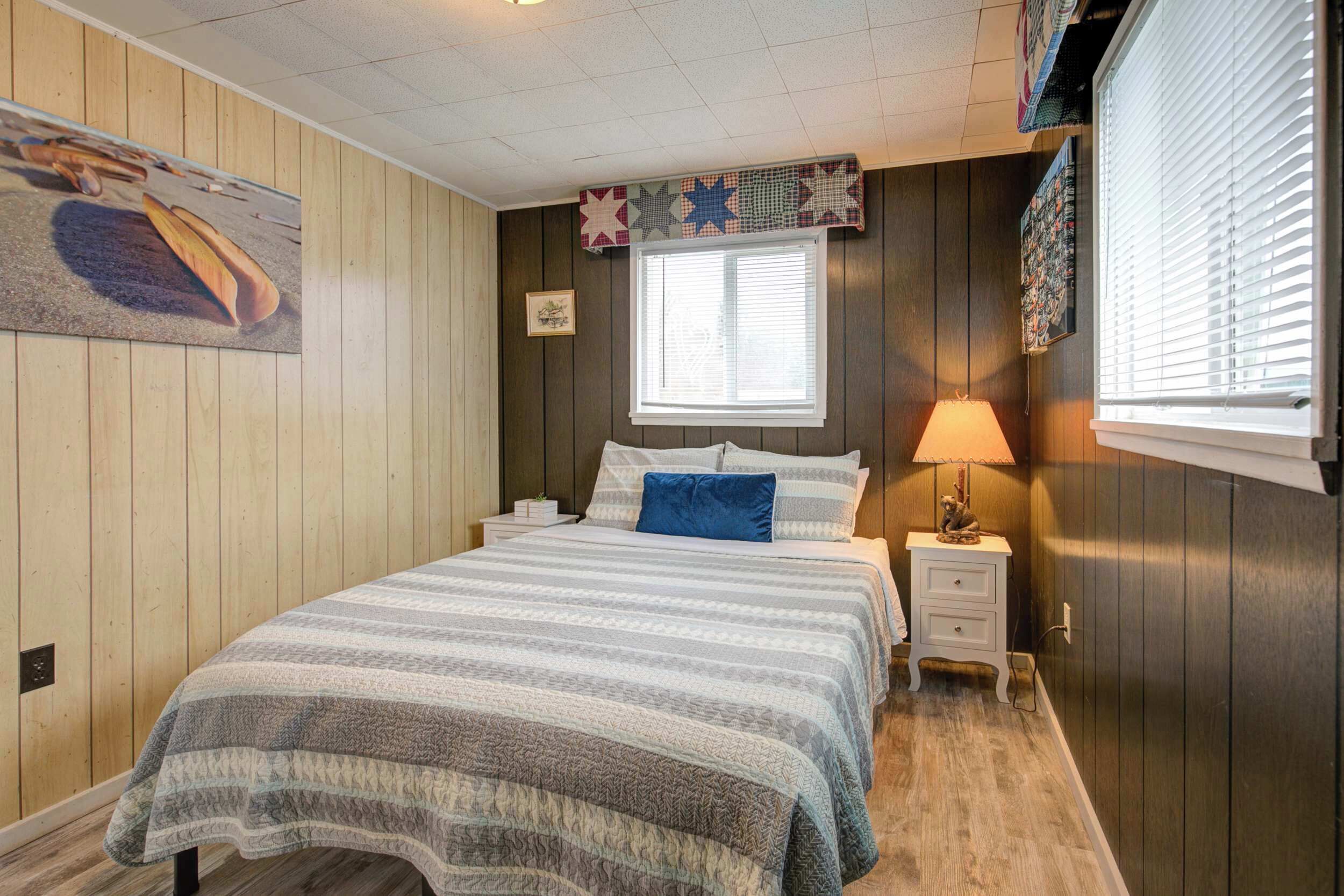 2 habitaciones, escritorio, wifi y ropa de cama 