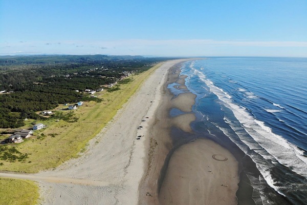 Una spiaggia nelle vicinanze