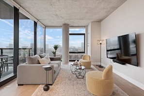 TV, stereo, offices