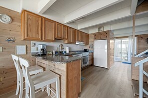 Micro-ondas, lava-louças