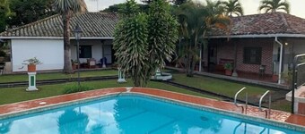 Hermosa y Tranquila Finca con Piscina