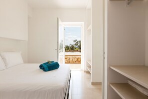 4 bedrooms, iron/ironing board, travel cot, free WiFi - My Rental Homes - Villa Panita with swimming pool private garden wifi (Ostuni)