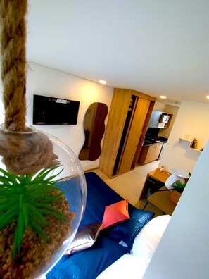 1 habitación, ropa de cama de alta calidad, cubrecamas y minibar