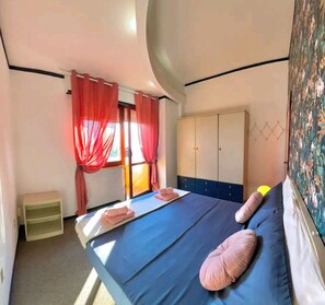 4 bedrooms, iron/ironing board, WiFi, bed sheets - 4 Bedroom Villa in Francavilla al Mare (Francavilla al Mare)