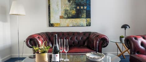 Télévision LCD de 32 pouces avec chaînes numériques, imprimantes