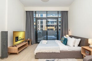 Exclusive Studio | Individually decorated, iron/ironing board, free WiFi