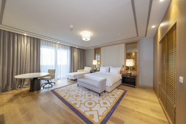 1 habitación, minibar y caja de seguridad en la habitación 