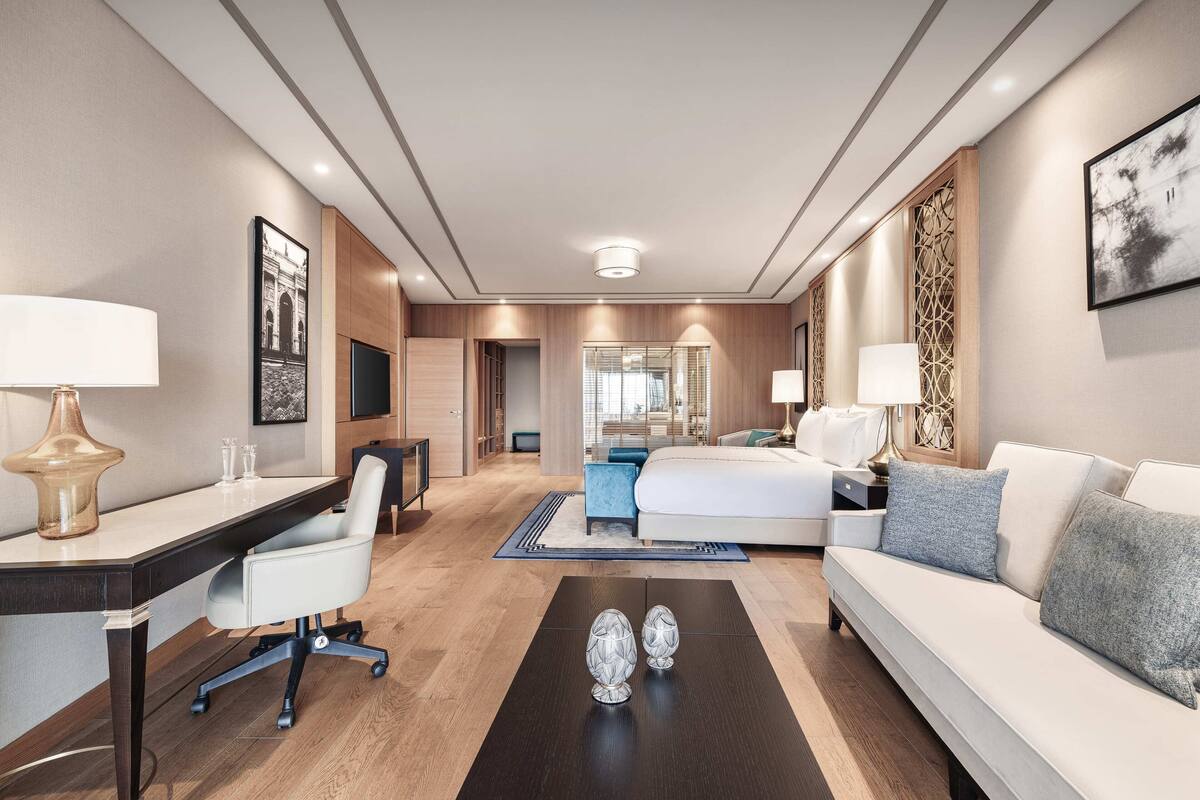 Royal Suite, Sea View | Minibar, in-room safe, laptop workspace, blackout drapes