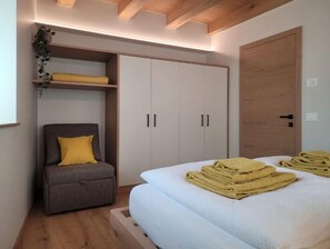 2 habitaciones, wifi gratis y ropa de cama 