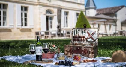 Live the castle life in Malescasse!