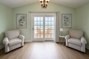 Interior - 7 BR Oceanfront House with Heated Private Pool in Garden City! Out of Office (Garden City)