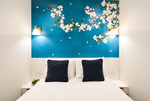 Small Studio Apartment | Allergitestade sängkläder, strykjärn/strykbräda och gratis wi-fi