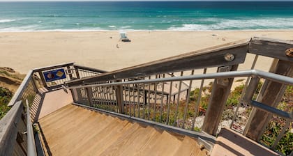 Last Minute Discount! Townhome w/ Resort Amenities + Beach Access