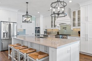 House, 6 Bedrooms | Private kitchen | Fridge, oven, coffee/tea maker, toaster - Fish-n-chips By The Sea 6 Bedroom Home by RedAwning (Supply)