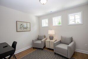 Smart TV, fireplace, offices
