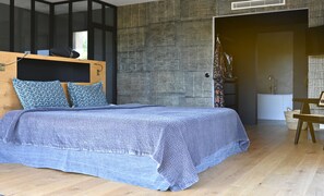 4 Schlafzimmer, Bügeleisen/Bügelbrett, Reisekinderbett, kostenloses WLAN