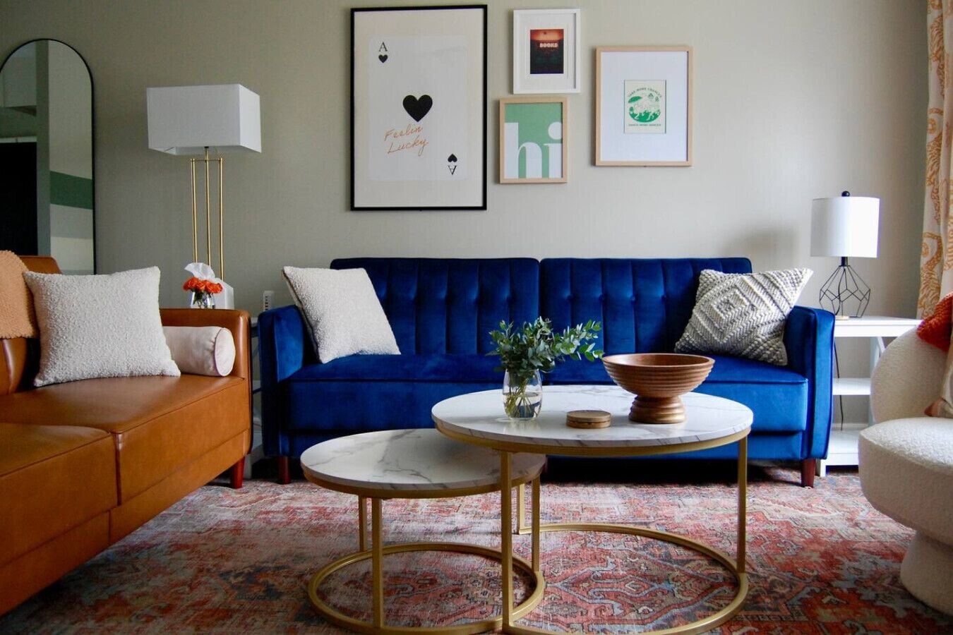 Smart TV, lareira, escritórios