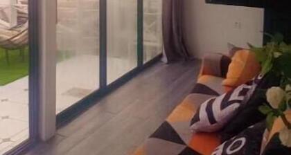 UpExpo Beach Bungalow