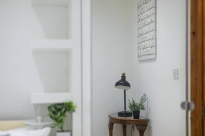 Apartment, 1 Bedroom | Interior