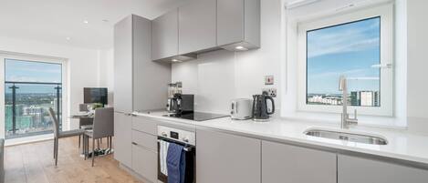 Apartment, 2 Bedrooms | Interior