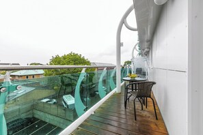 Apartment, 3 Bedrooms | Balcony - Skyvillion 2bed Enfield Flat W Balcony - Parking (Enfield)