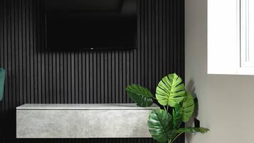 Apartment, 1 Bedroom | Room amenity