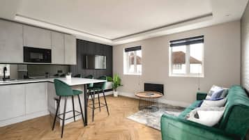 Apartment, 1 Bedroom | Dining room