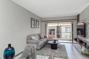 公寓 | 起居區 | 電視