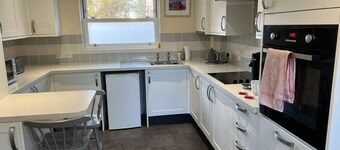 Well Equipped Bungalow Stanwick nr Wellingborough