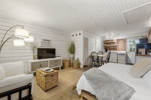 1 chambre, fer et planche Ă repasser, Wi-Fi, draps fournis