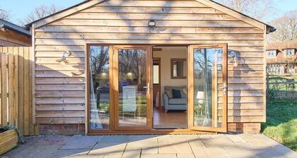 Host & Stay | Cobnut Barn