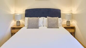 1 chambre, bureau, fer et planche à repasser, Wi-Fi