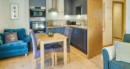 Host & Stay | Willow Barn