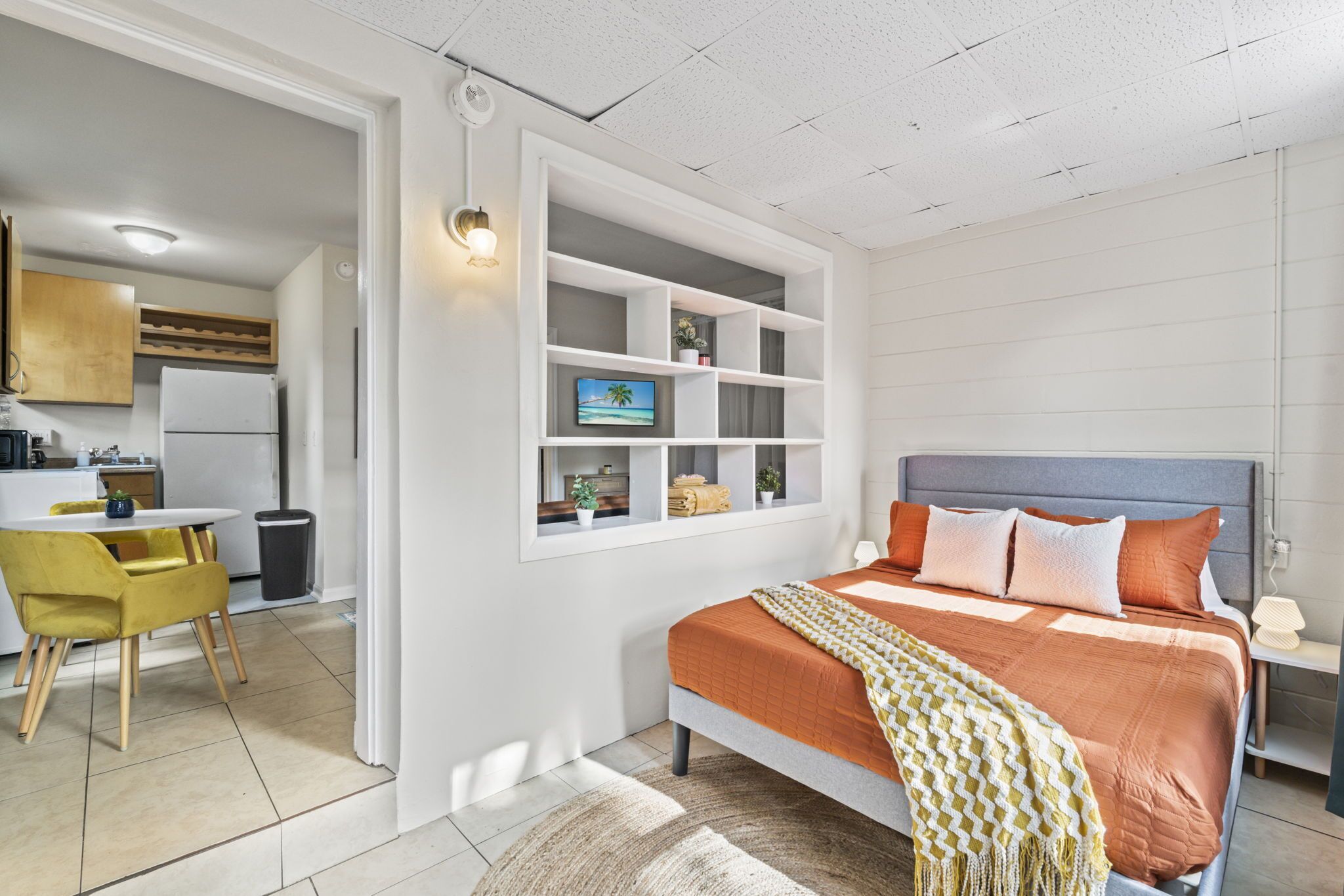 1 chambre, accès au Wi-Fi (inclus), literie fournie