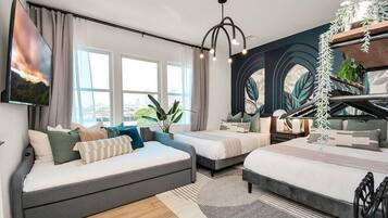 House | 4 bedrooms, desk, soundproofing, iron/ironing board