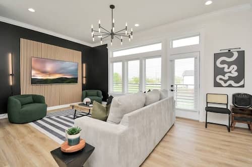 House | 4 bedrooms, desk, iron/ironing board, Internet