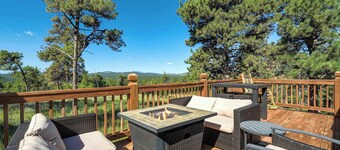 3bd Mnt Views, Hot Tub, 4 Acres & Fire Pit