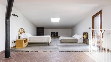 3 Schlafzimmer, Bügeleisen/Bügelbrett, kostenloses WLAN, Bettwäsche