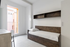 3 chambres, fer et planche Ă repasser, Wi-Fi gratuit, draps fournis