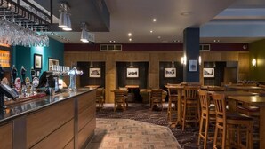 Dining - The Admiral of the Humber Hotel (Hull)