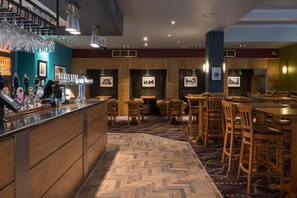 Dining - The Admiral of the Humber Hotel (Hull)