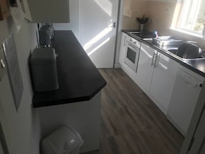 Uklassifisert bilde, 4 av 12, knapp