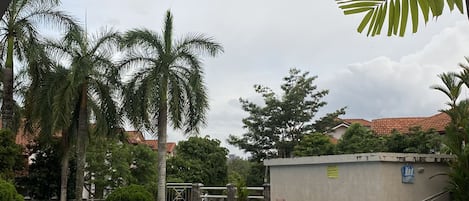 Utomhuspool